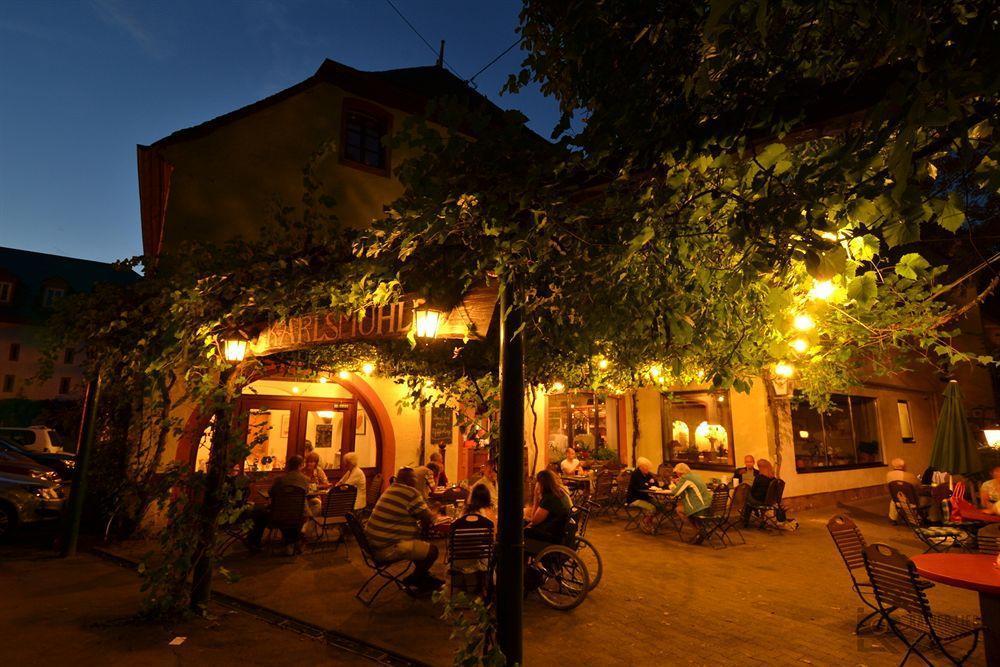 Hotel Und Weingut Karlsmuehle Mertesdorf Exterior foto